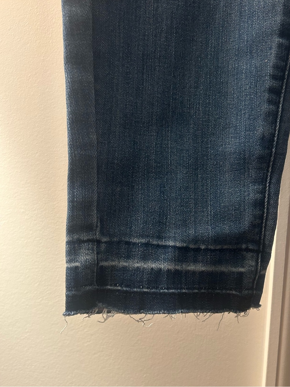 Judy Blue Women's Skinny Jeans in Medium Blue Wash - Picture 6 of 8